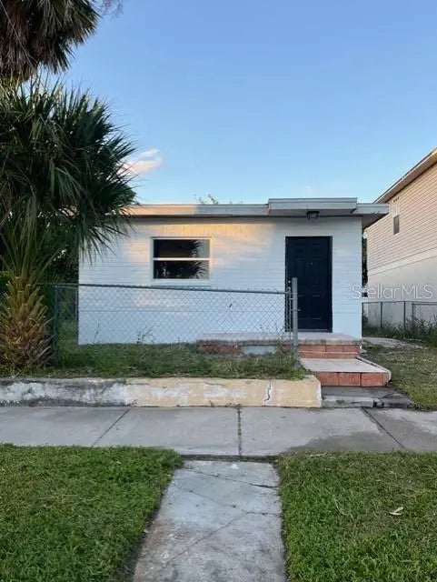 2321 W Spruce Street, TAMPA