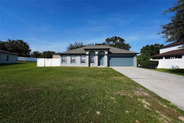1305 Brenway Drive, MASCOTTE