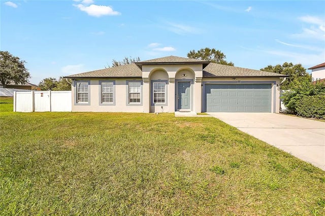 1305 Brenway Drive, MASCOTTE