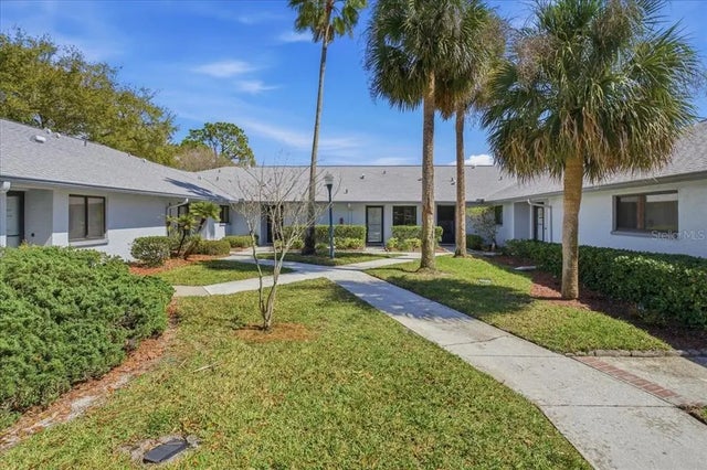 2761 Countryside Boulevard 105, CLEARWATER