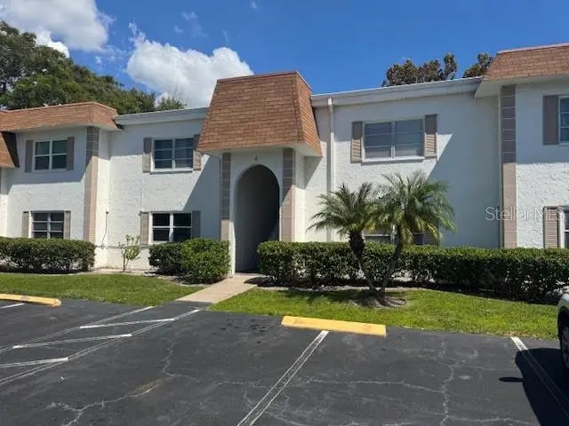 243 S Mcmullen Booth Road 31, CLEARWATER