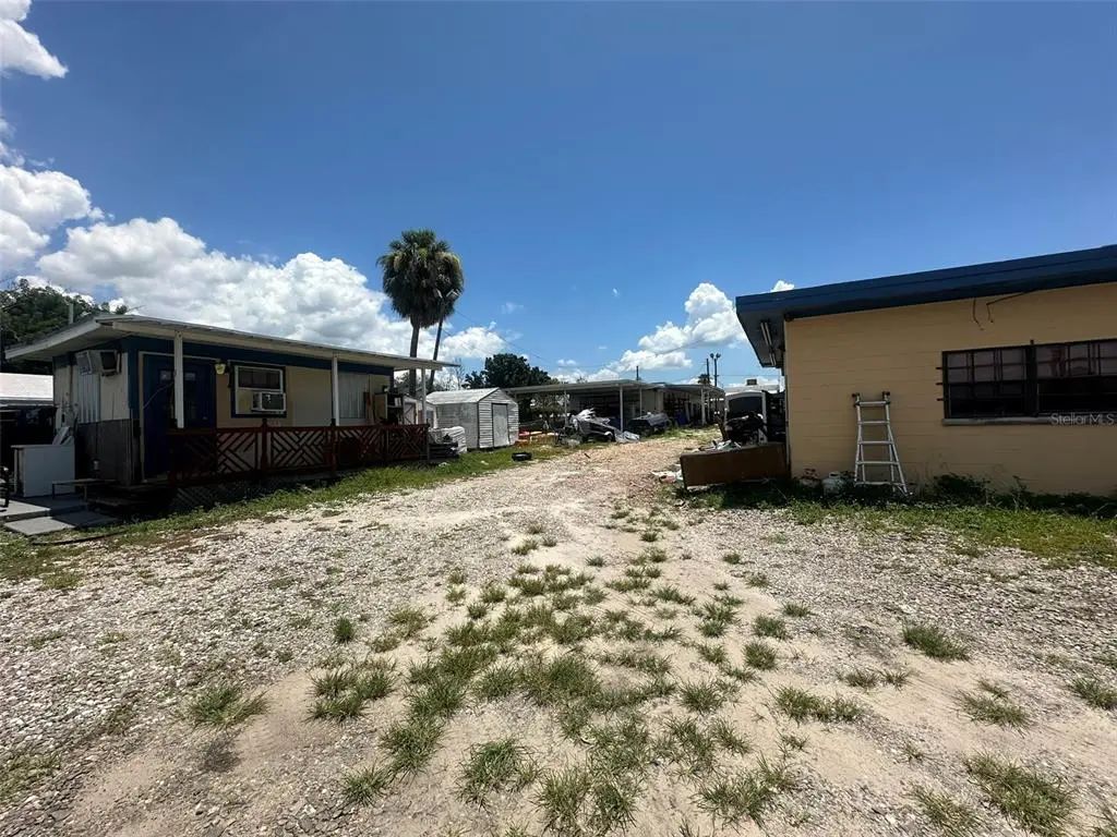 1701 W Memorial Boulevard, LAKELAND