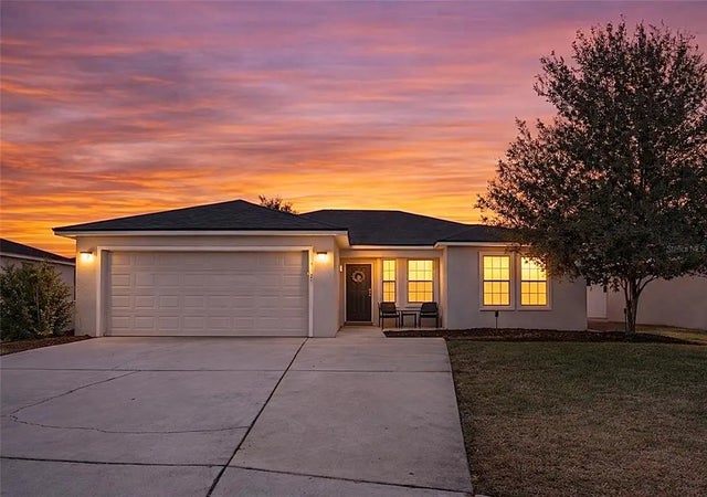 1131 Highland Meadows Street, DAVENPORT