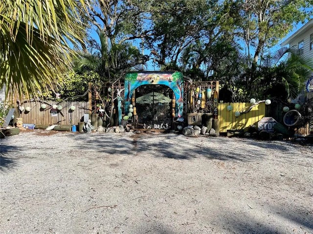 3022 56th Street S, GULFPORT