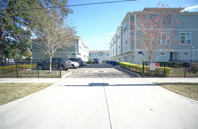 115 N Arrawana Avenue 8, TAMPA