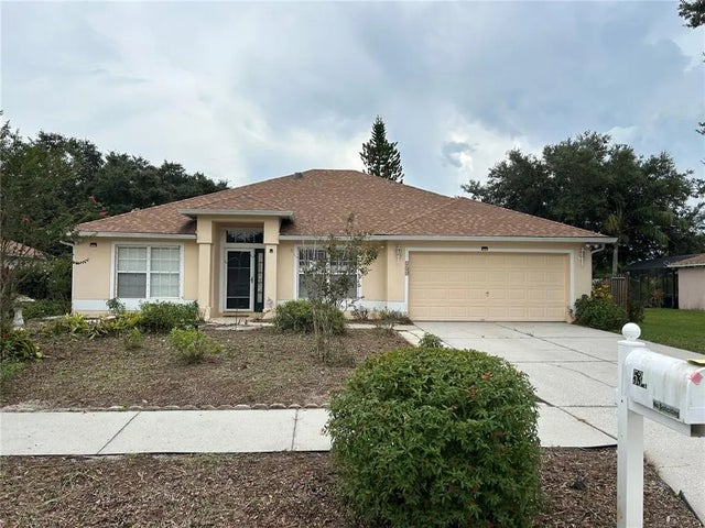 534 Timber Run Lane, GROVELAND
