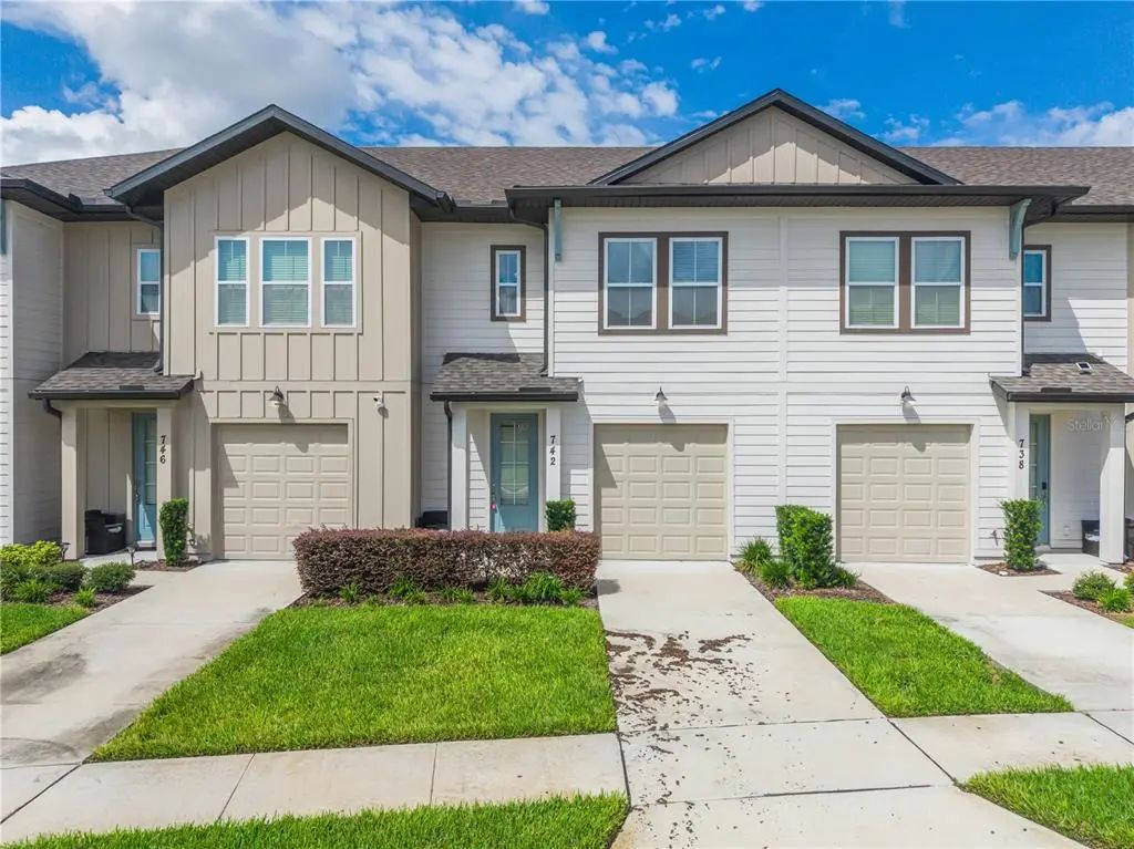 742 Longboat Drive, DAVENPORT