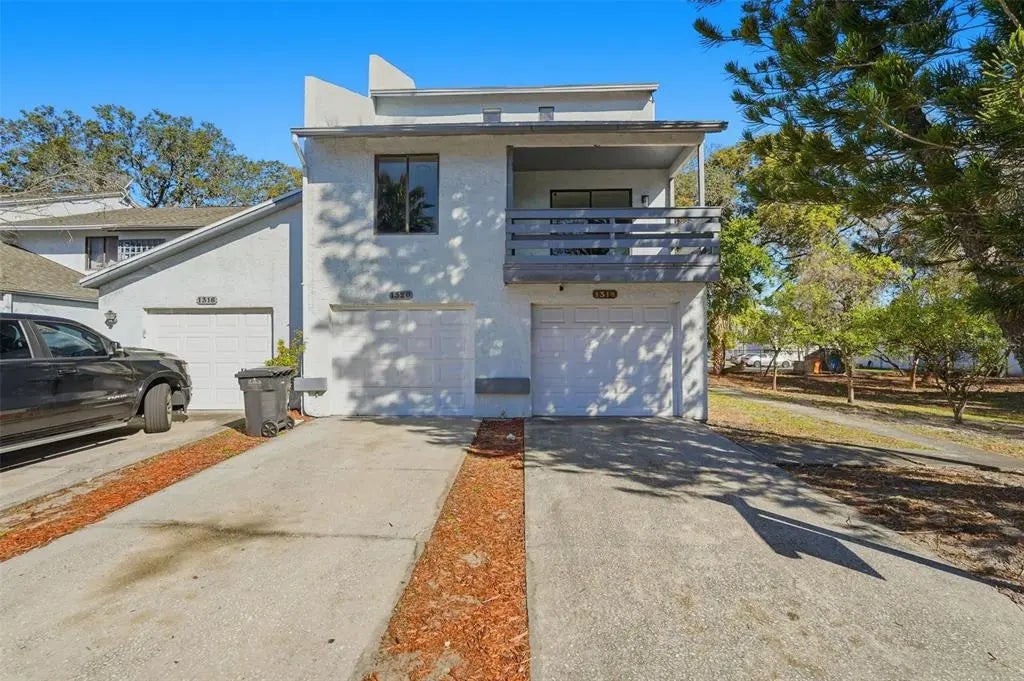 1318 Mountainview, TAMPA