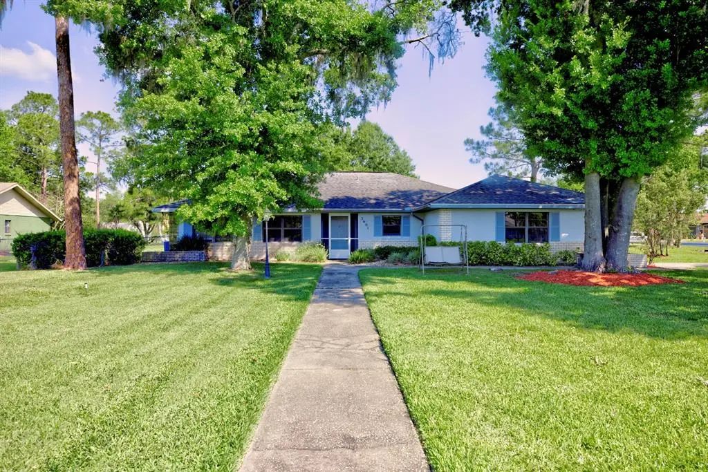 3601 Divot Road, SEBRING