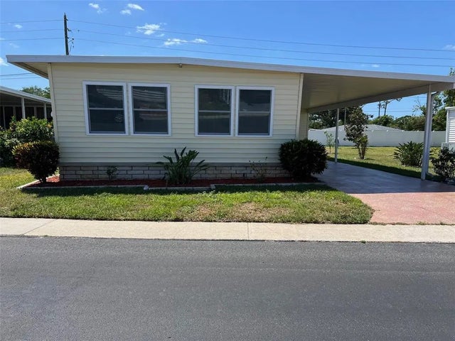 112 Pindo Palm Street W, LARGO