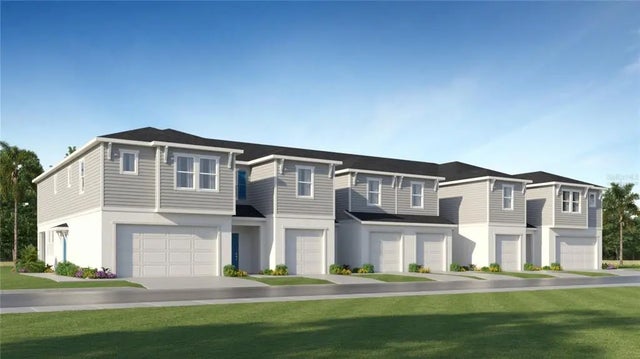 2427 Bevel Lane, DAVENPORT