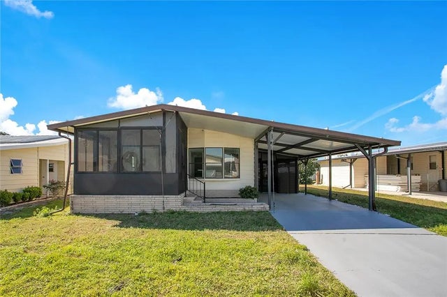 6462 Hollyberry Lane Ne, WINTER HAVEN
