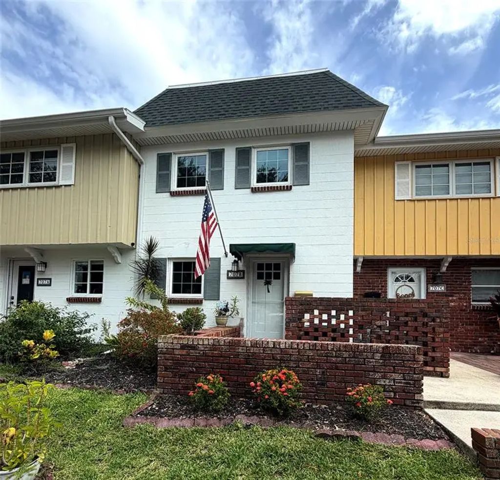 707 W Venice Avenue 707b, VENICE