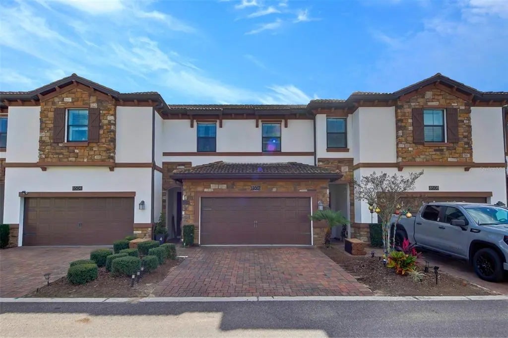 8506 Wingfoot Road, DAVENPORT