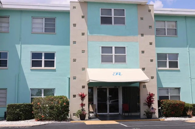 11447 Park Boulevard 301, SEMINOLE