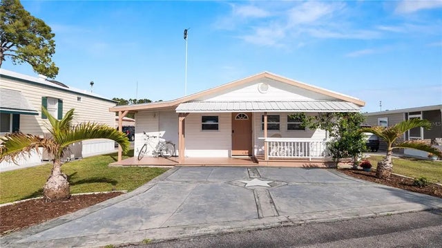 7046 Fairview Village Circle, WINTER HAVEN