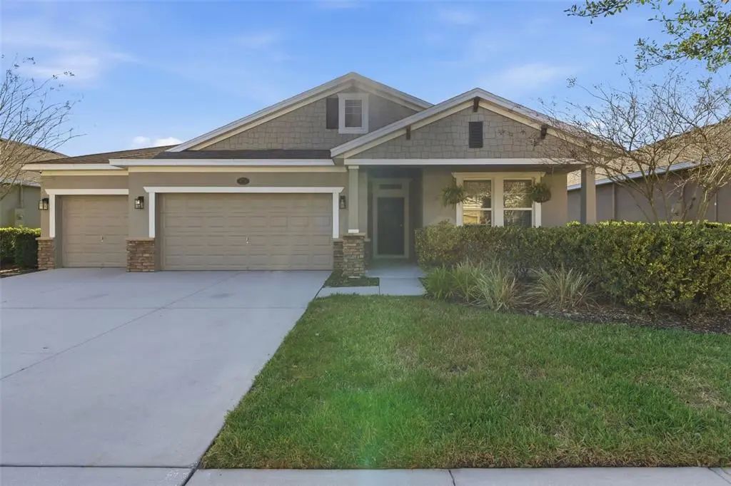 404 W Victoria Trails Blvd, DELAND
