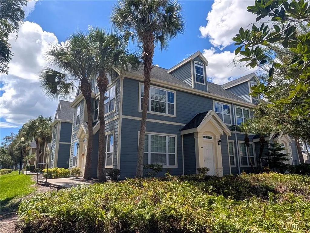 5581 Rosehill Road 205, SARASOTA