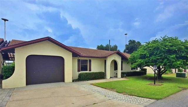41 N 20th St 18, HAINES CITY