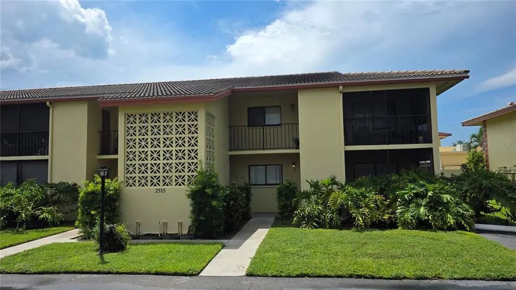 2515 Bayshore Gardens Parkway 12, BRADENTON