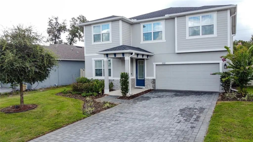 900 Honey Petal Lane, DELAND