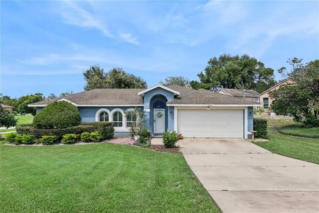 1954 La Rue Ave, DELTONA