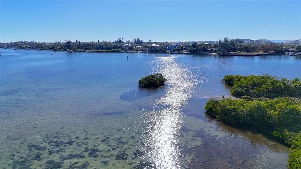 1621 Memory Lane, SARASOTA