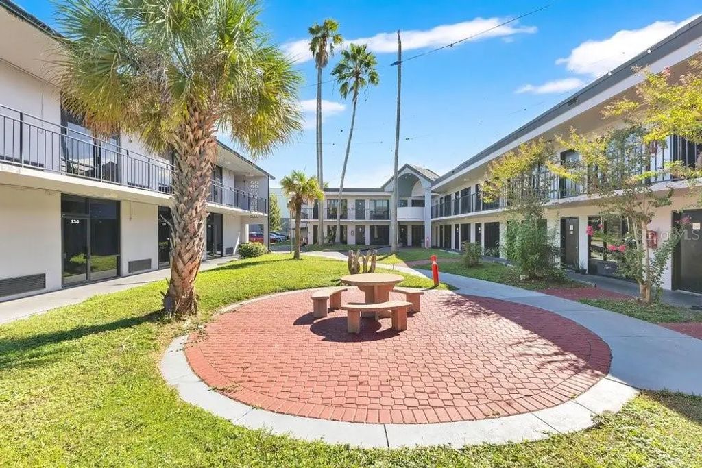 8421 S Orange Blossom Trail 420, ORLANDO