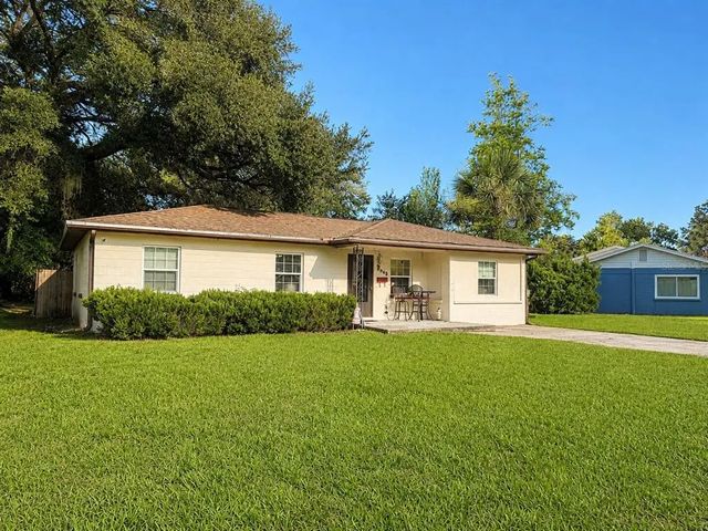 3142 Henderson Circle W, LAKELAND