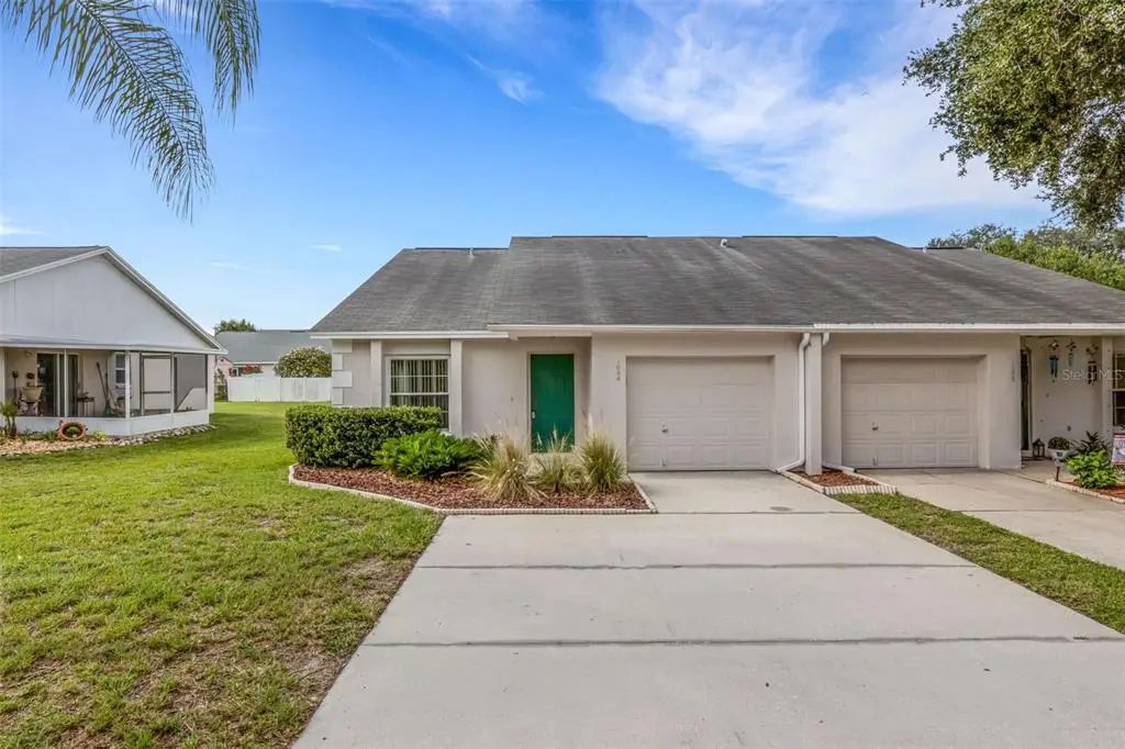 1084 Meadowood Pointe Road, LAKELAND