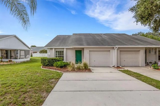 1084 Meadowood Pointe Road, LAKELAND