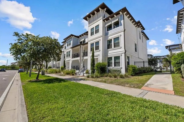 5351 Bridge Street 69, TAMPA
