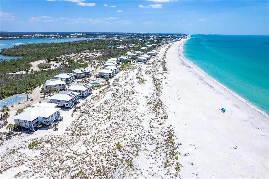 Gulf Shores Realty: 42 0312a5fbfdbcb783f2957007749ccb62 l