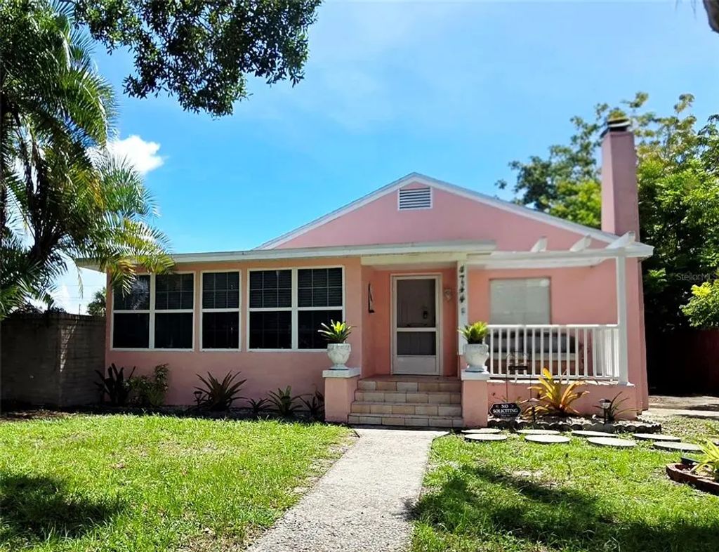 4744 7th Avenue N, ST. PETERSBURG