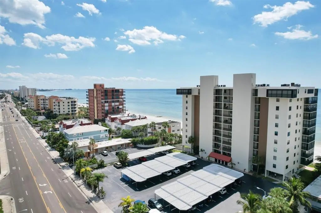 15400 Gulf Boulevard 505, MADEIRA BEACH