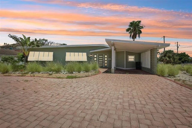 6407 1st Palm Point, ST PETE BEACH