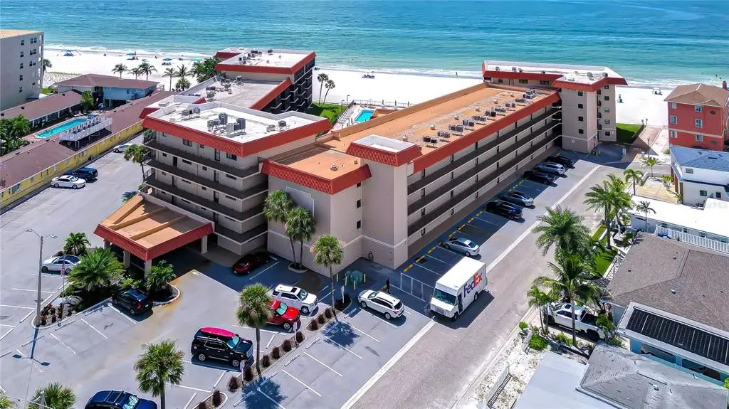 17580 Gulf Boulevard 417, REDINGTON SHORES