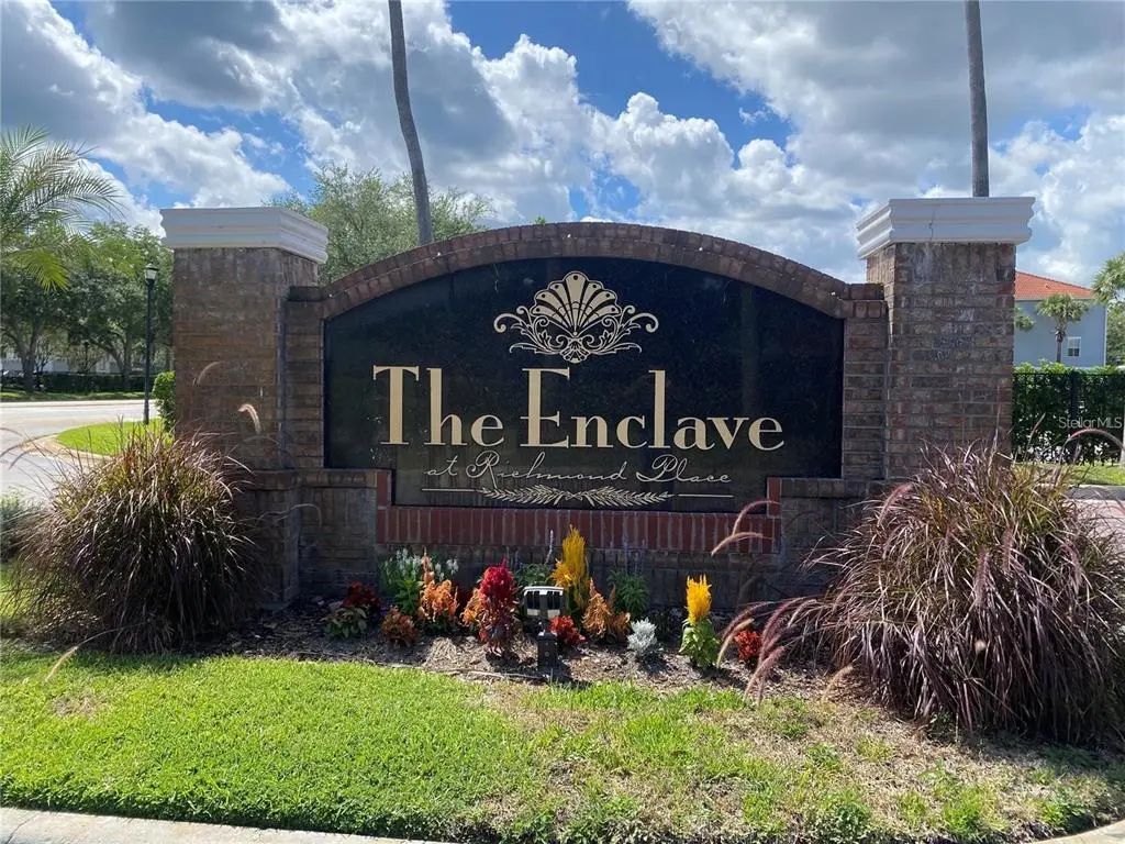 18001 Richmond Place Drive 325, TAMPA
