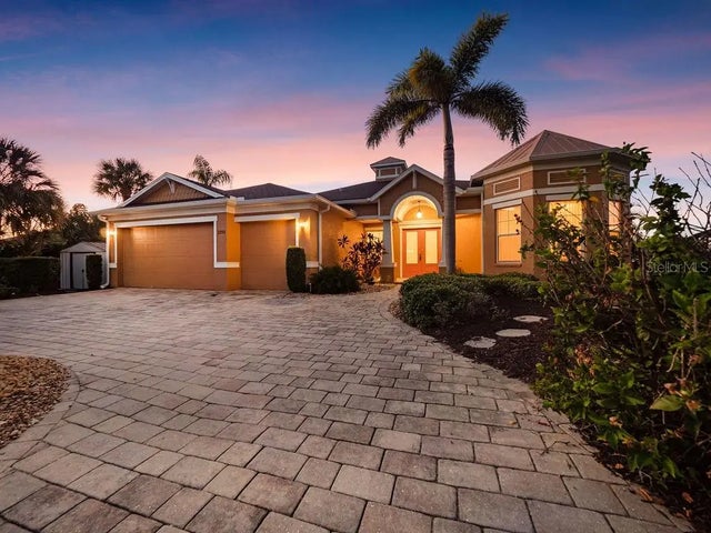 2251 Constitution Boulevard, SARASOTA