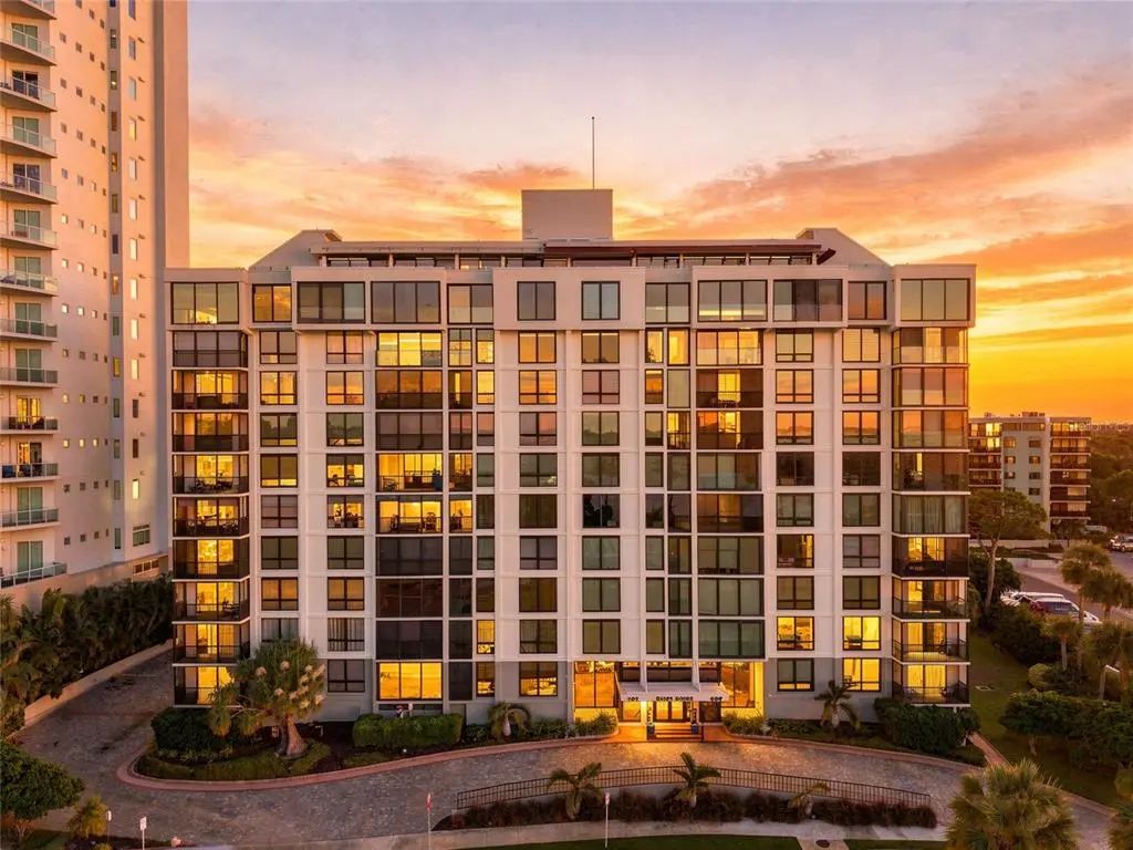 707 S Gulfstream Avenue 1006, SARASOTA