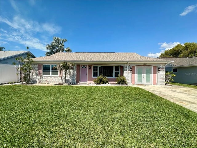 3217 Rock Valley Drive, HOLIDAY