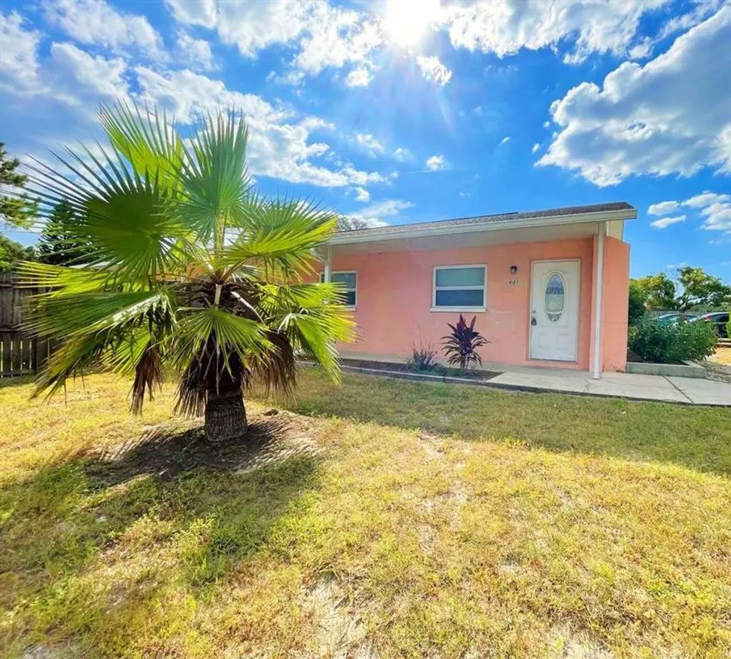 1551 Swordbill Drive, HOLIDAY