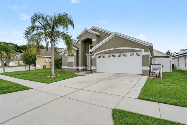 726 Rochester Loop, DAVENPORT