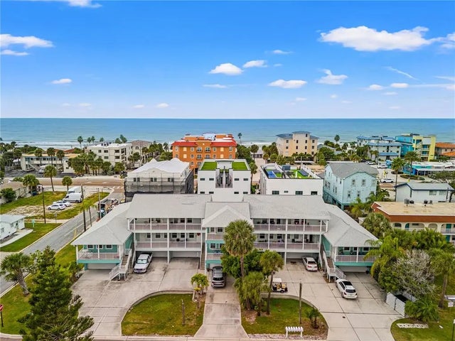 2204 1st Street F, INDIAN ROCKS BEACH