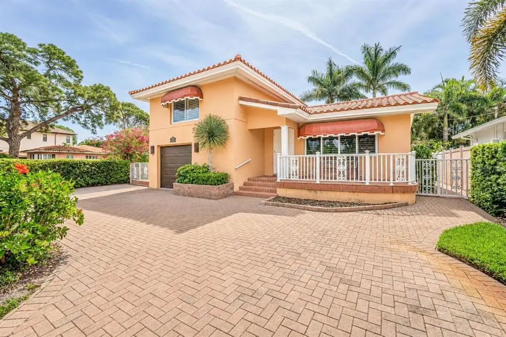 243 Snell Isle Boulevard Ne, ST PETERSBURG