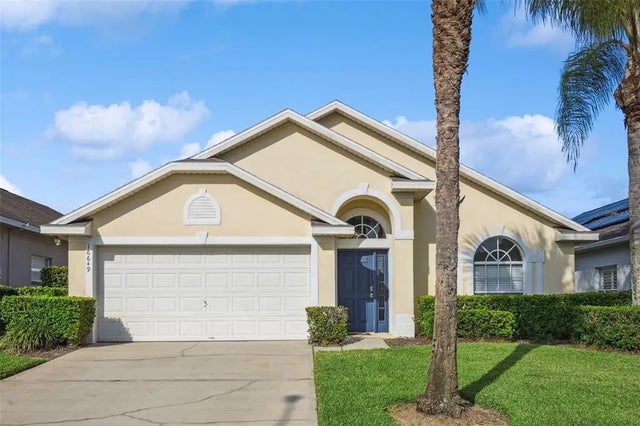 16649 Rolling Green Drive, CLERMONT