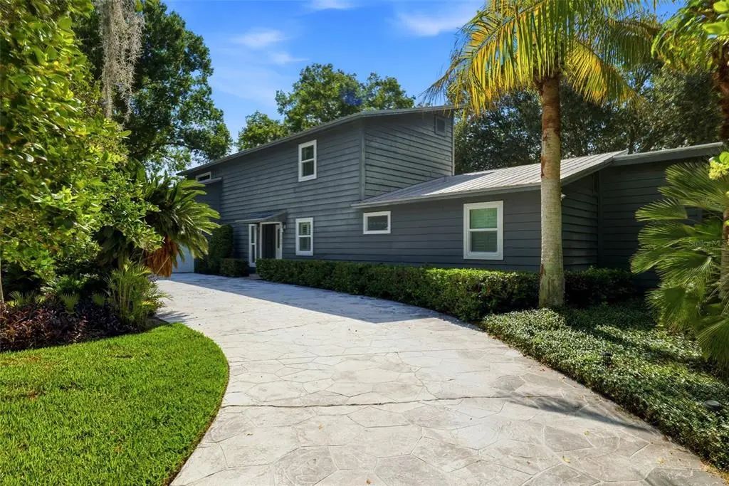 708 Warren Road, LUTZ