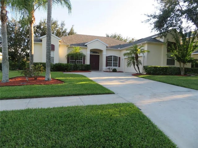2735 Kingston Ridge Drive, CLERMONT