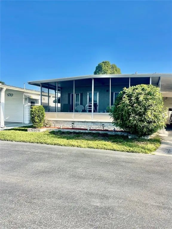 9900 Ulmerton Road 52, LARGO