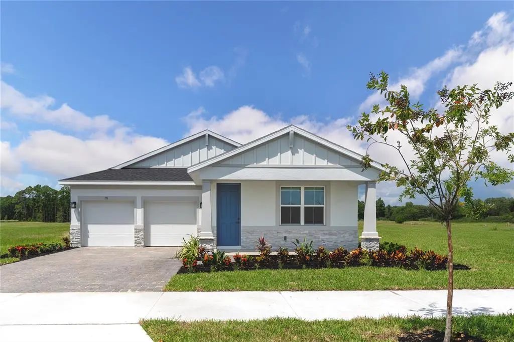 11118 Nellie Crossing Circle, CLERMONT
